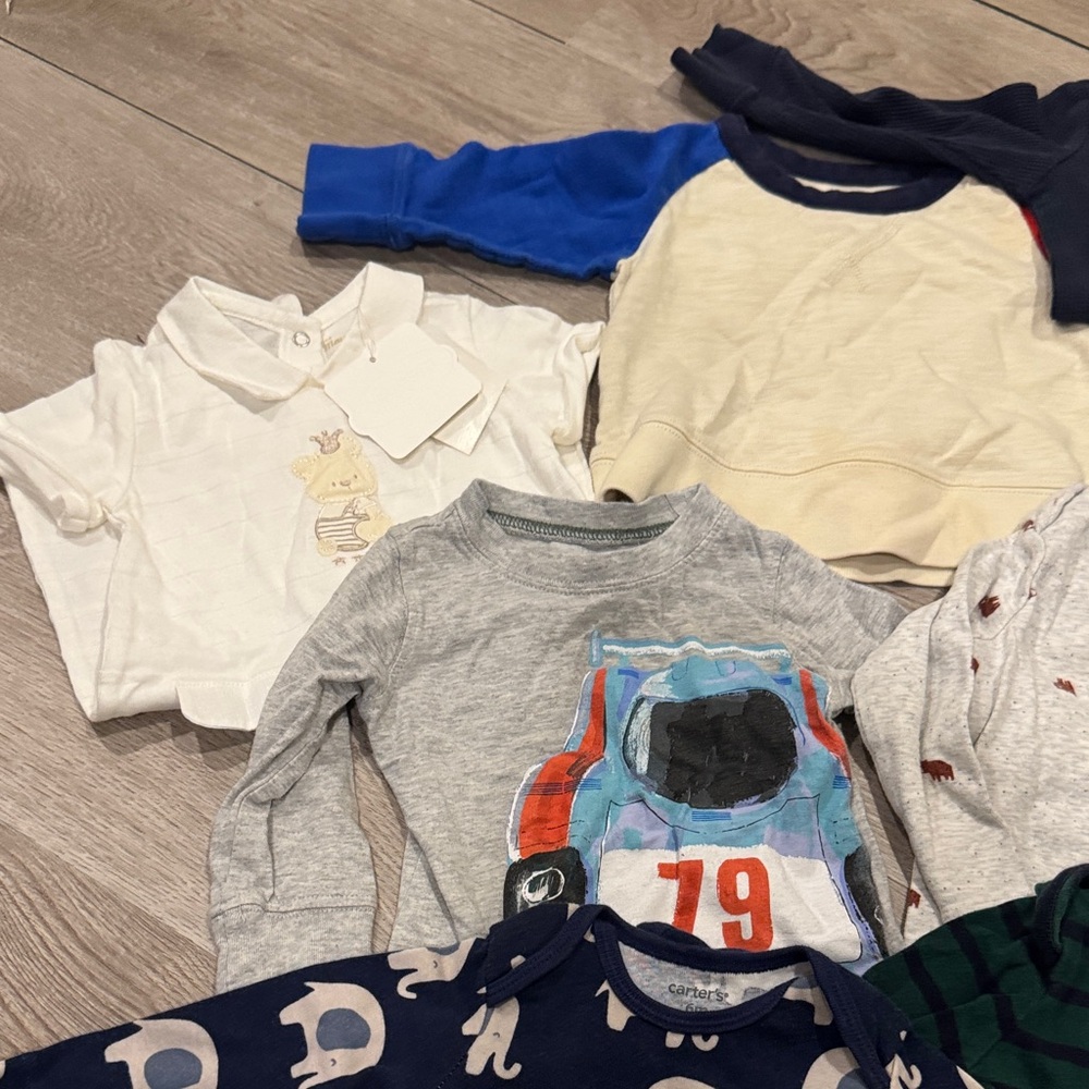 GAP Navy and Green Striped Long Sleeve Tee - Picture 2 of 5